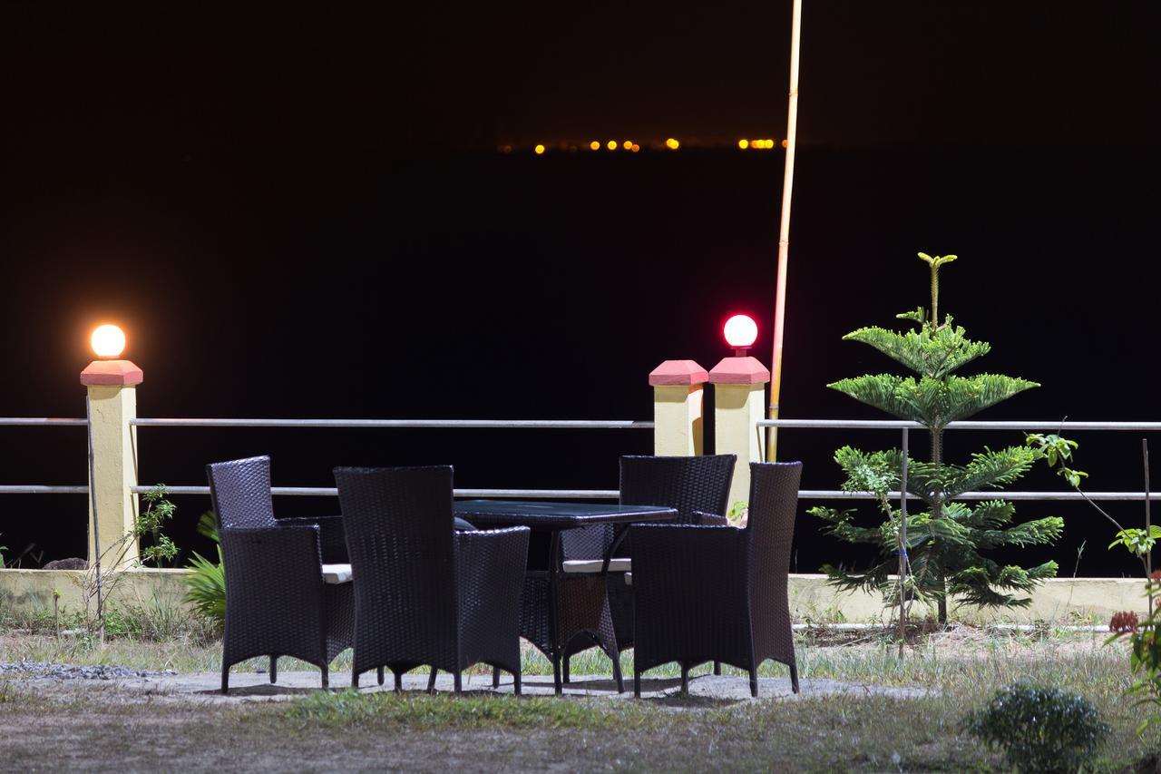 La Vue Resort Kāziranga Exterior foto