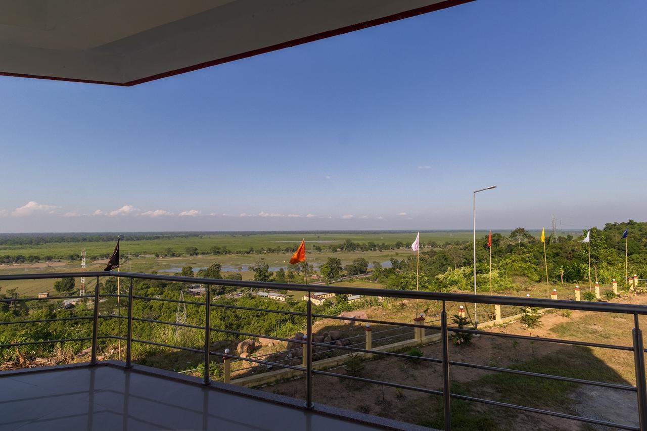 La Vue Resort Kāziranga Exterior foto