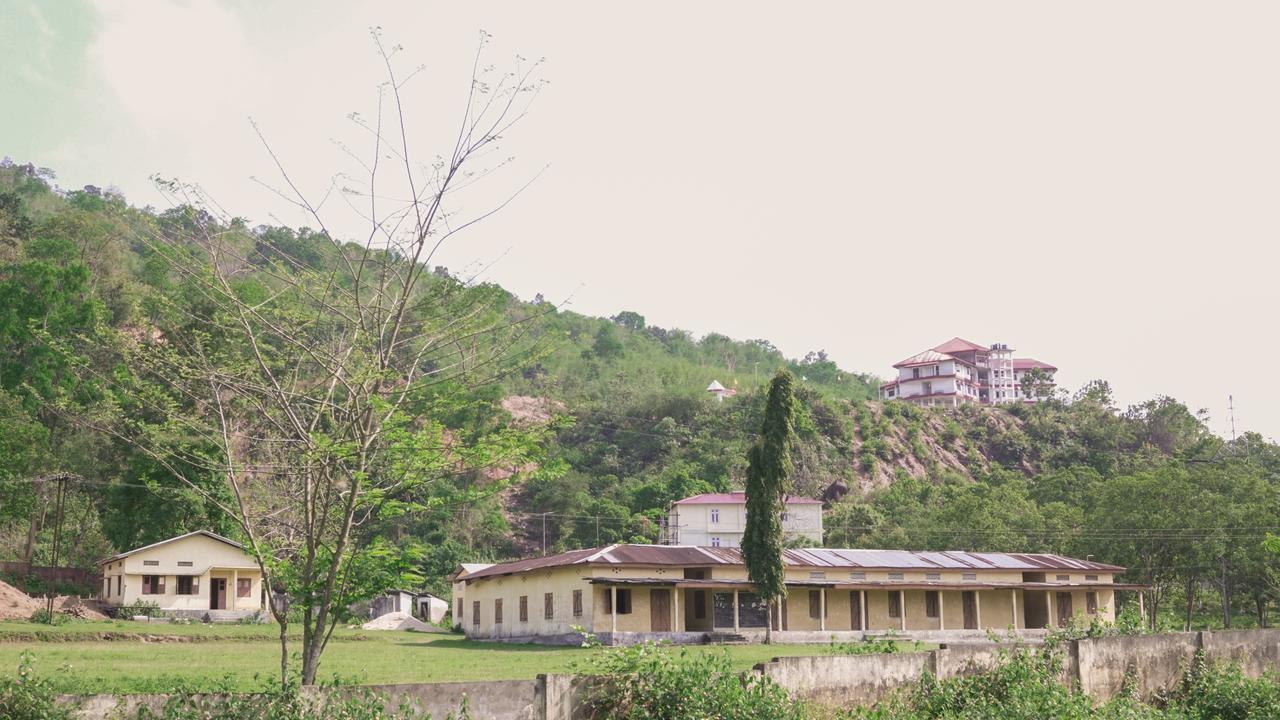 La Vue Resort Kāziranga Exterior foto